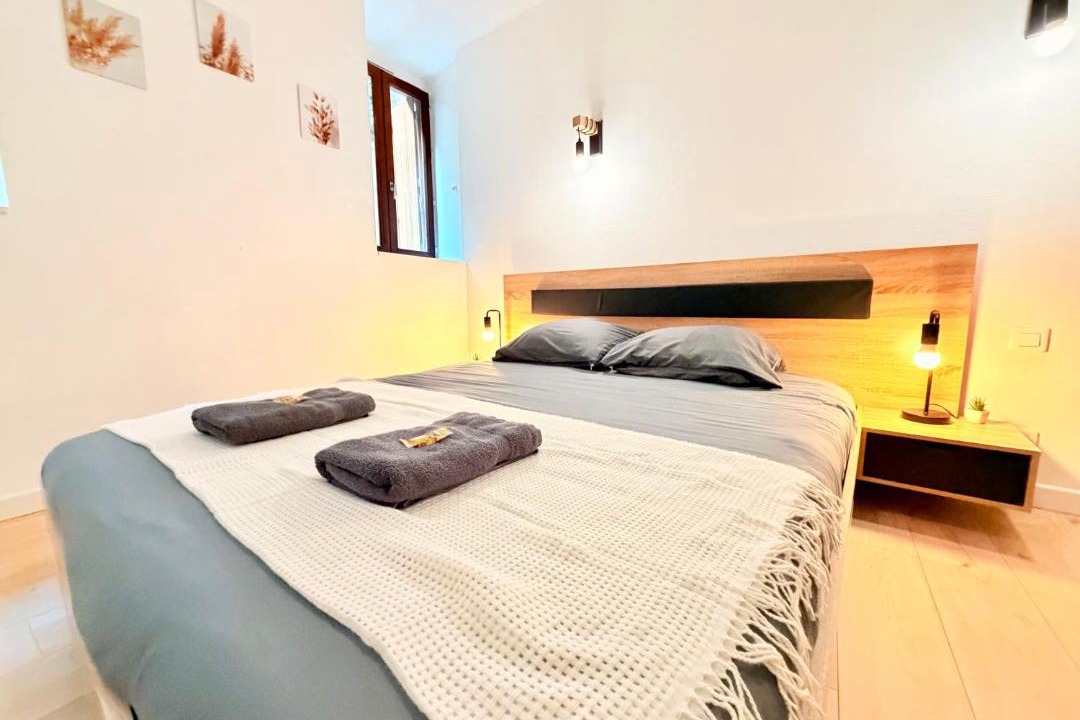 Photo of Bedroom in Besancon