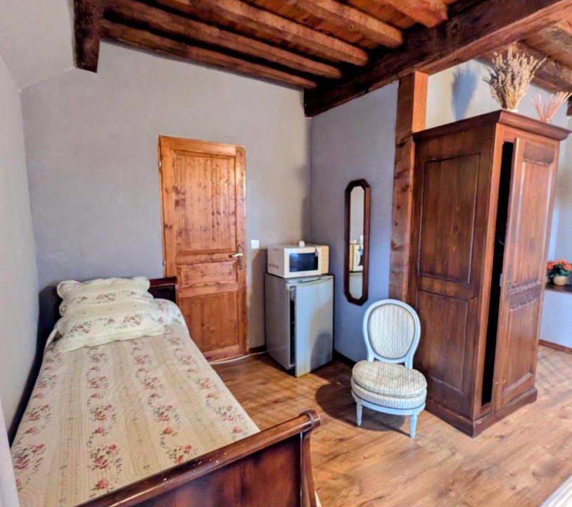 Photo of Bedroom in Choye