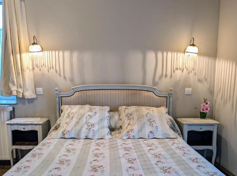 Photo of Bedroom in Choye