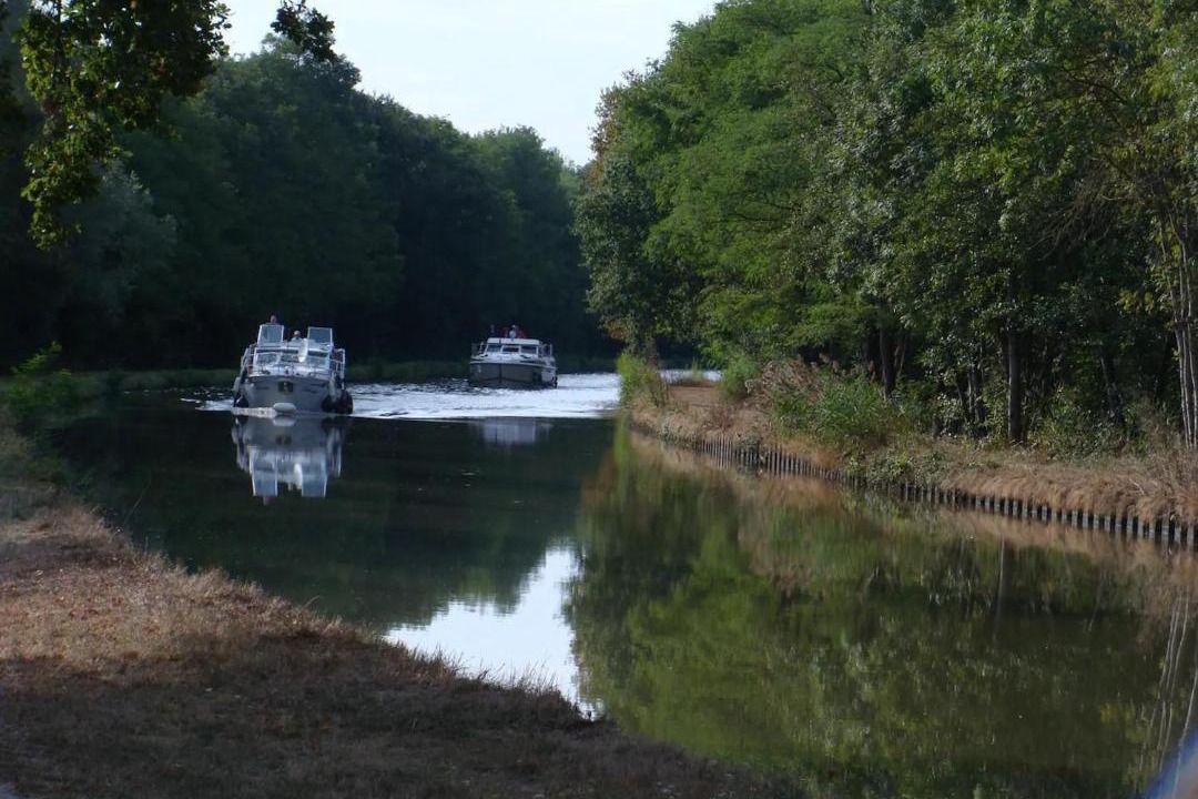 Photo of Others in Gannay-sur-Loire