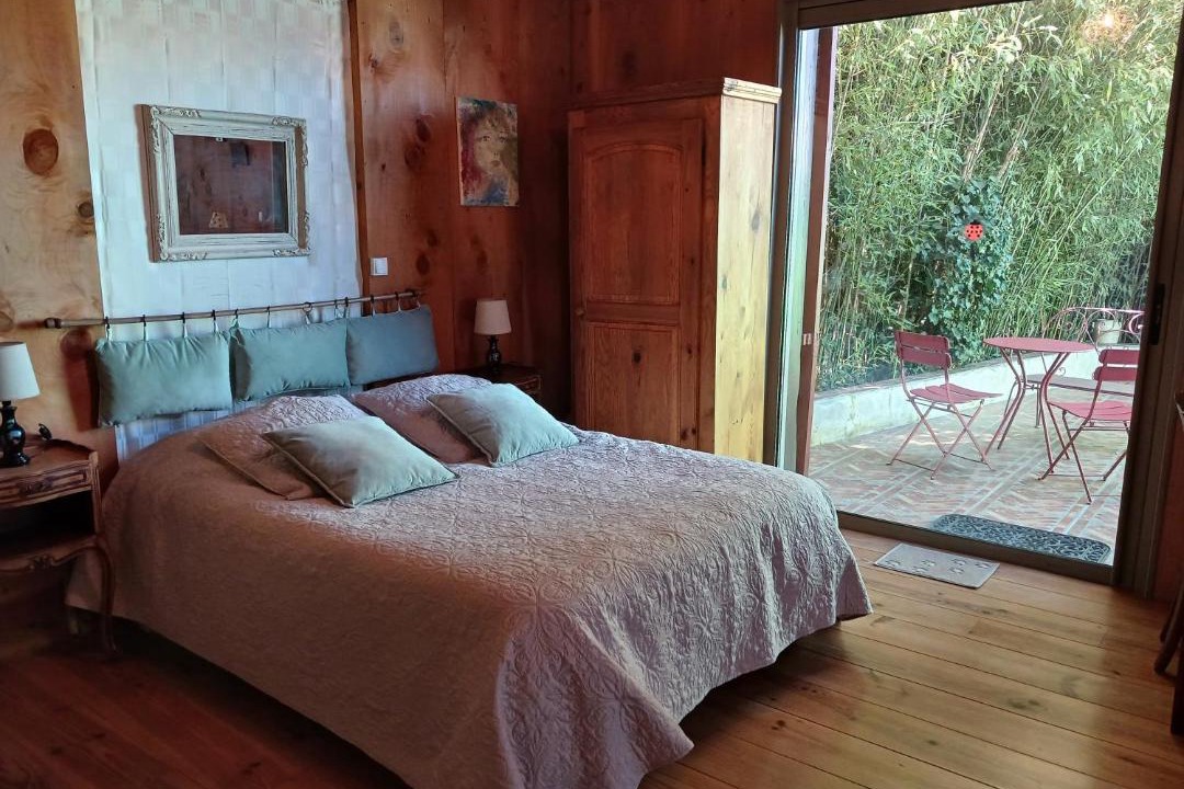 Photo of Bedroom in Billom