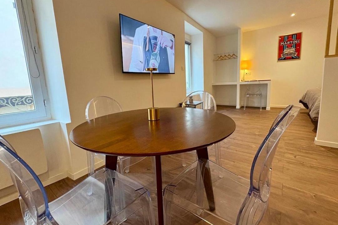 Photo of Livingroom in Centre
