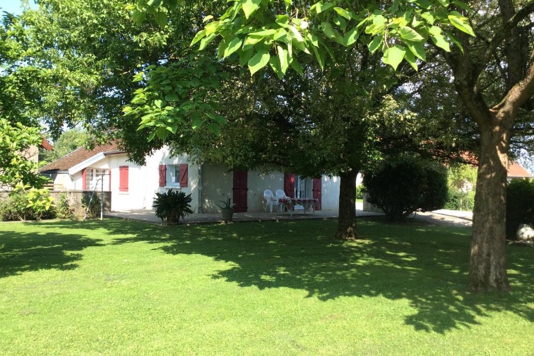 Photo of Others in Annoire