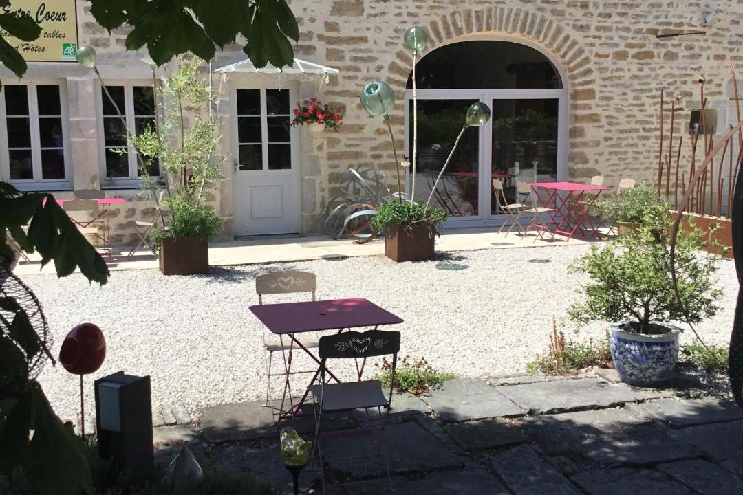 Photo of Others in Menetru-le-Vignoble