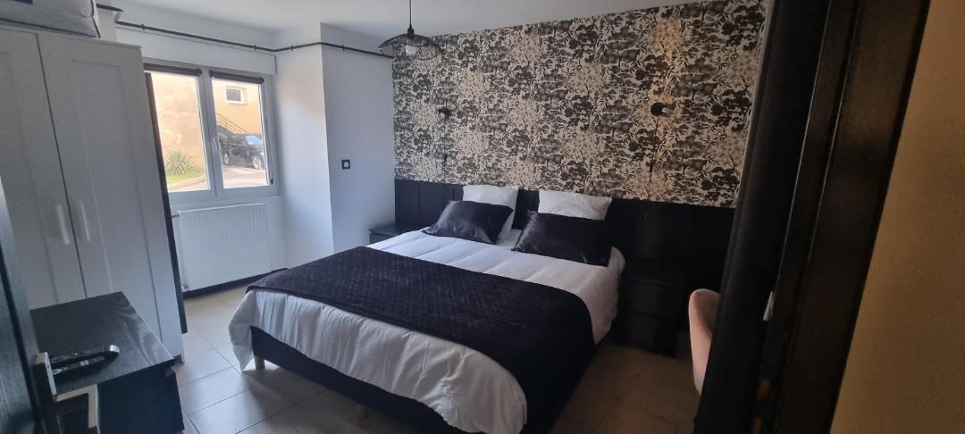 Photo of Bedroom in Charmes-sur-Rhone