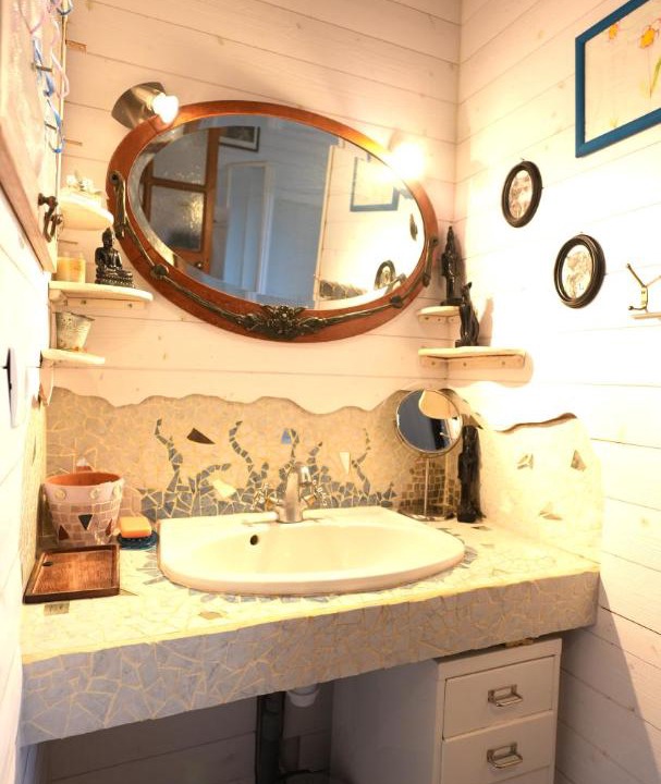Photo of Bathroom in Villejust