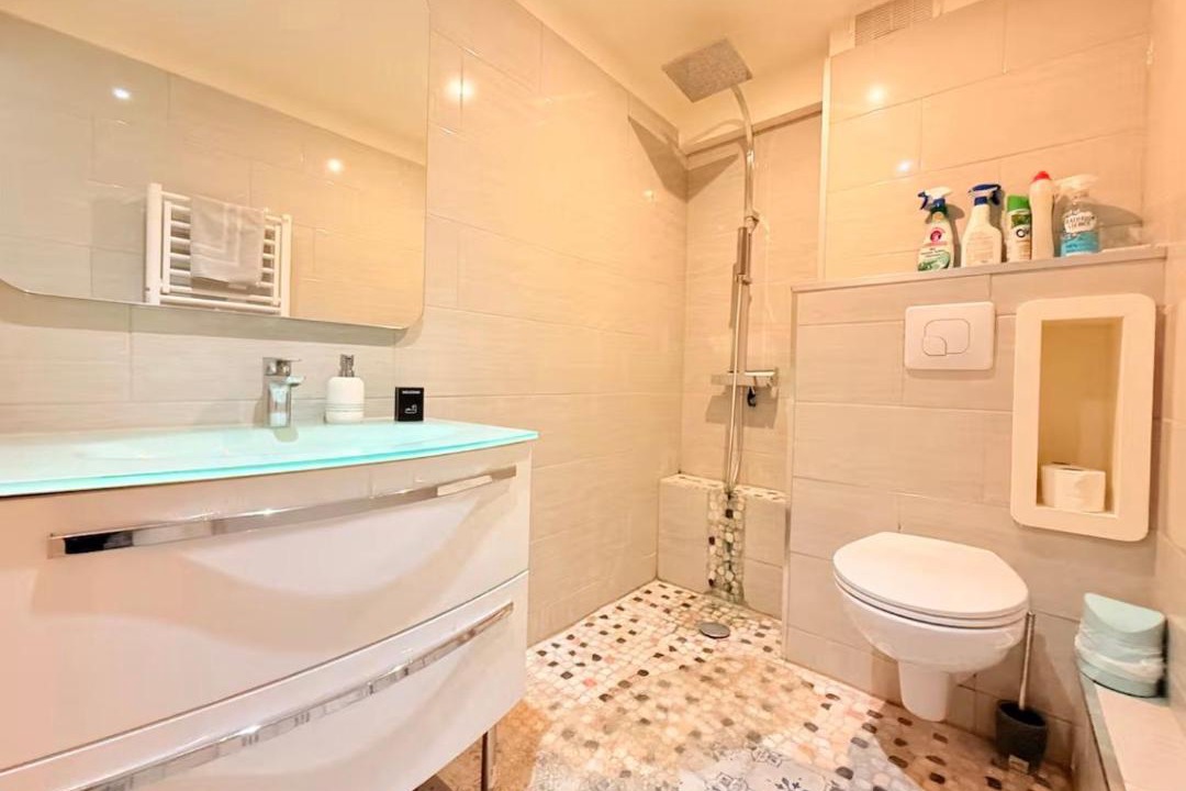 Photo of Bathroom in Besancon