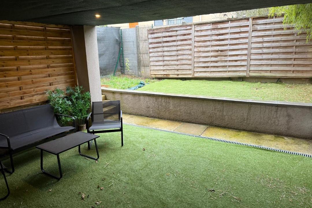Photo of Patio Balcony in Villeneuve-le-Roi