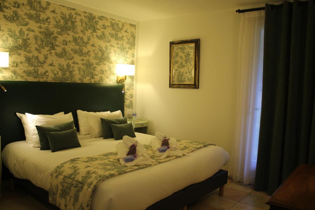 Photo of Bedroom in Grignan