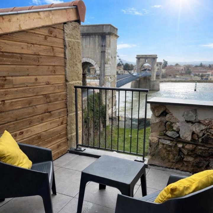 Photo of Patio Balcony in Andance