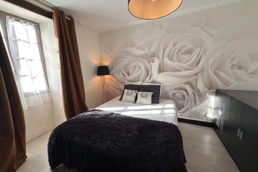 Photo of Bedroom in Besson