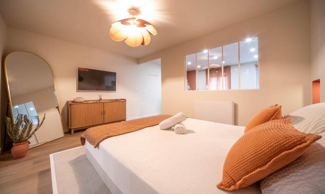 Photo of Bedroom in Centre