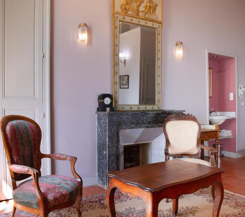 Photo of Livingroom in Saint-Hippolyte-le-Graveyron