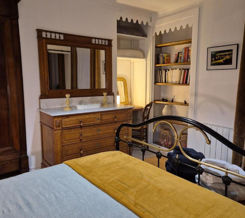 Photo of Bedroom in Ige