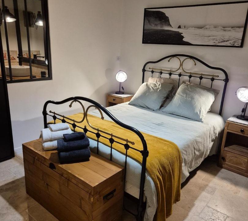 Photo of Bedroom in Ige