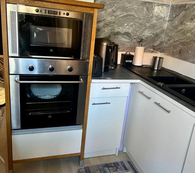 Photo of Kitchen in La Cote-Saint-Andre