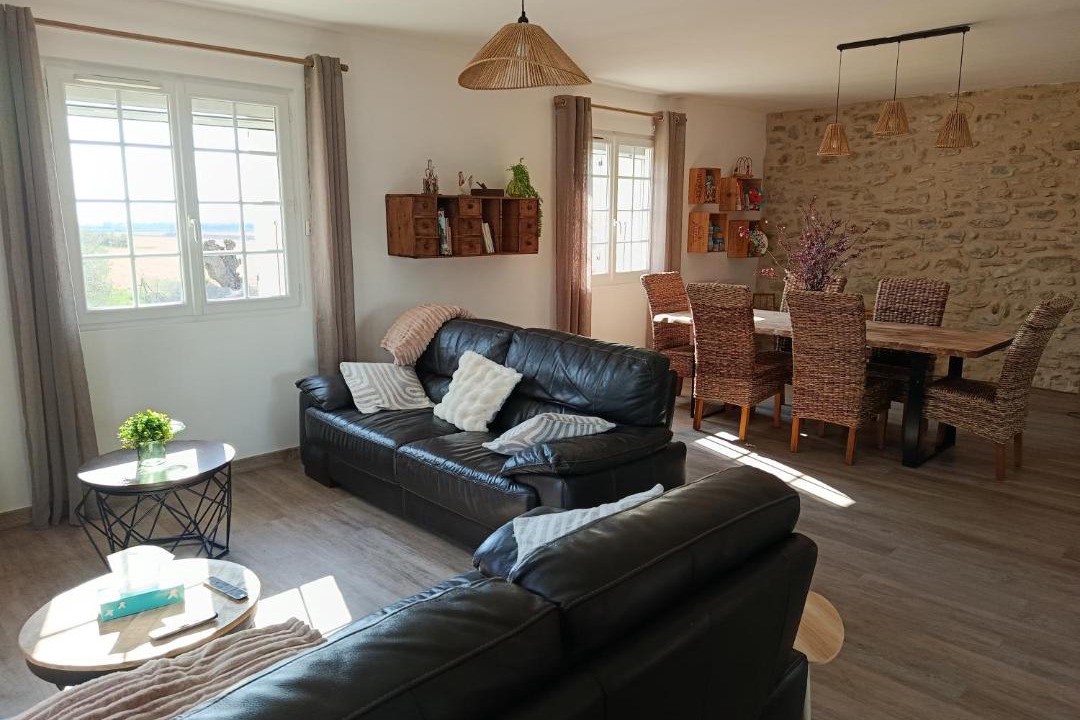 Photo of Livingroom in Montbrison-sur-Lez