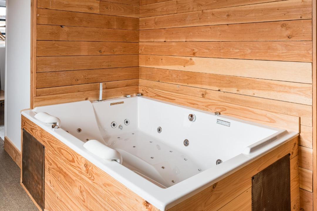 Photo of Bathroom in Charlieu