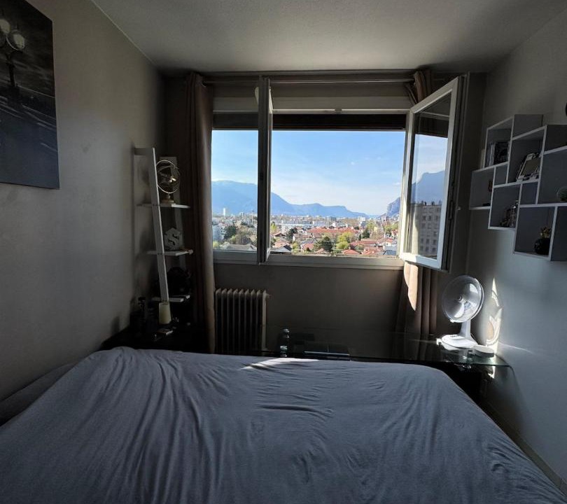 Photo of Bedroom in Saint-Martin-d'Heres