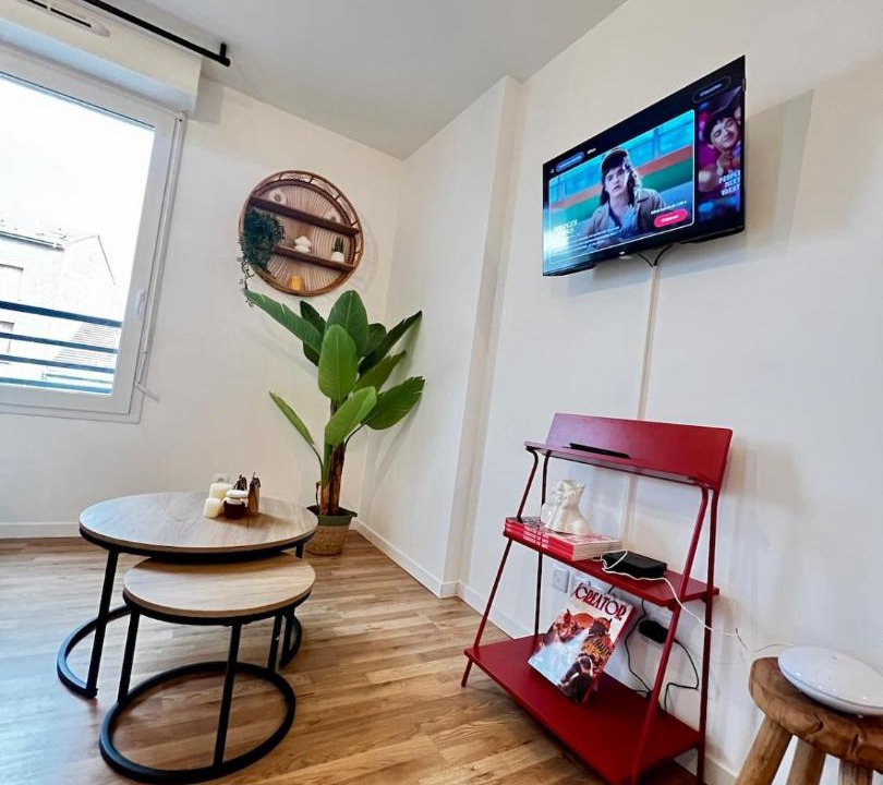 Photo of Livingroom in Plateau — Pyramide