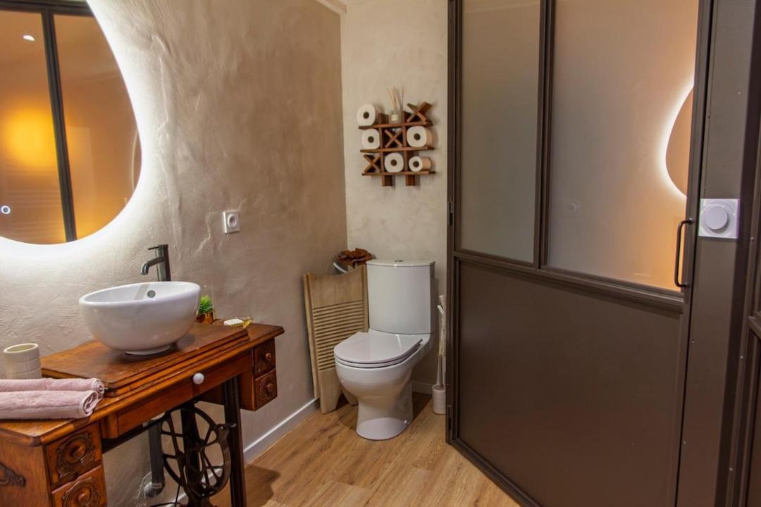 Photo of Bathroom in Auxonne