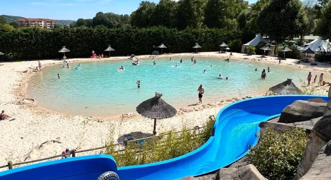 Photo of Others in Chateauneuf-de-Galaure