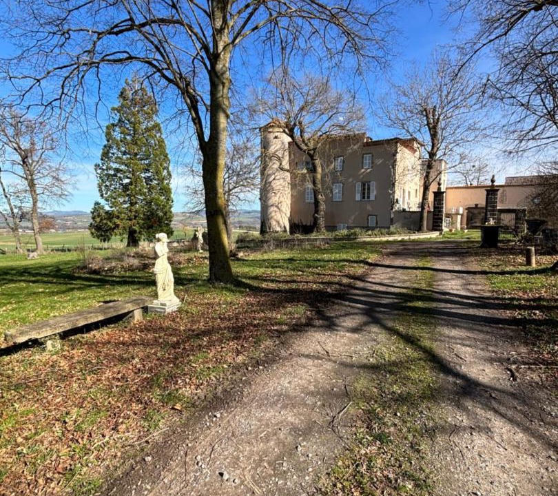 Photo of Others in Saint-Martin-des-Plains
