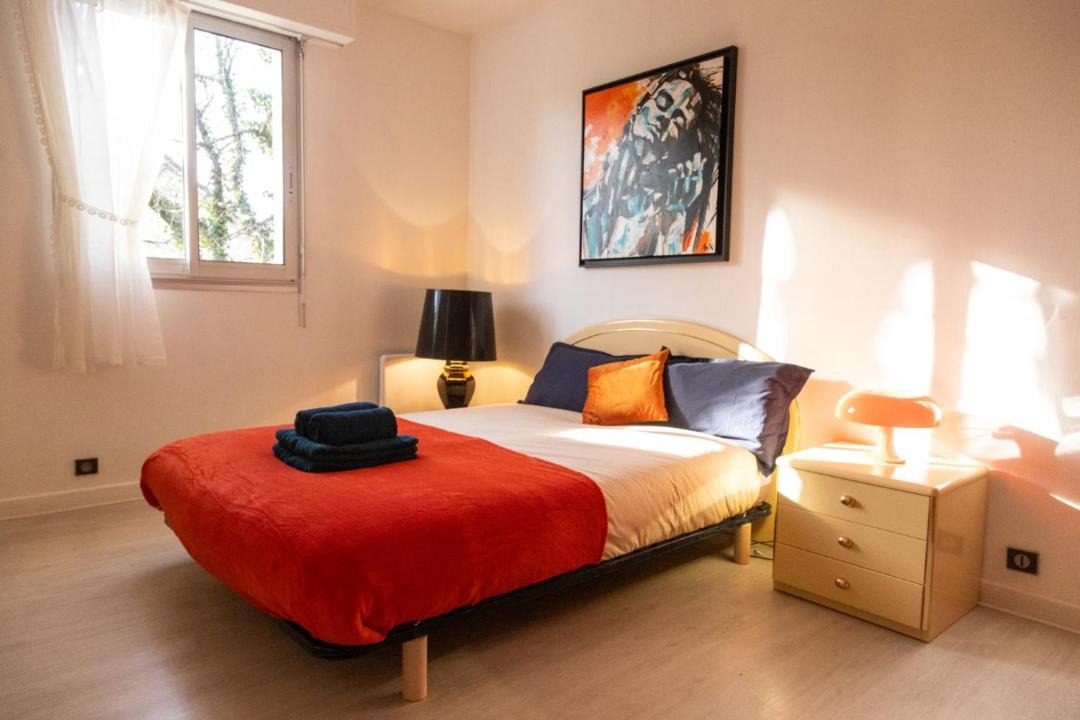 Photo of Bedroom in Dole