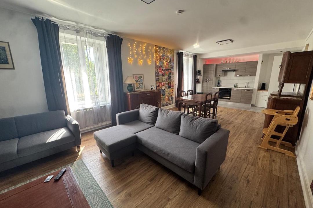 Photo of Livingroom in Haut-du-Them-Chateau-Lambert