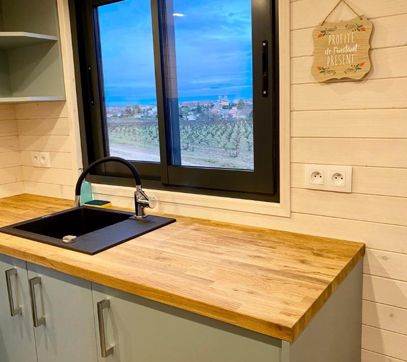 Photo of Kitchen in Regnie-Durette