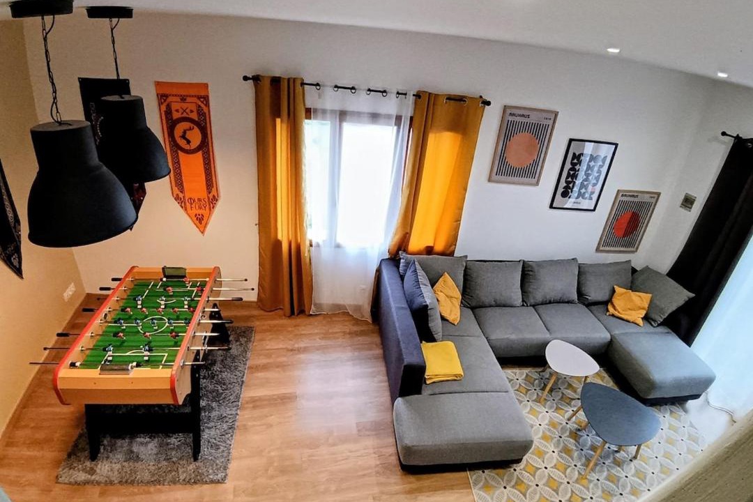 Photo of Livingroom in Marigny-les-Reullee