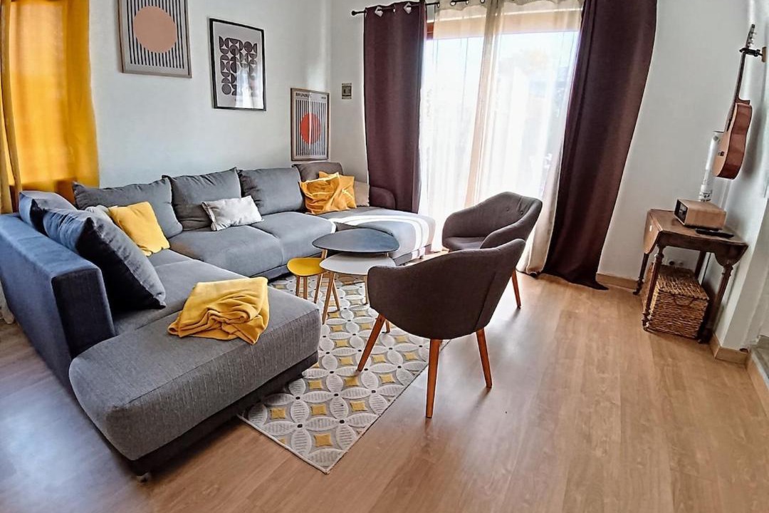 Photo of Livingroom in Marigny-les-Reullee