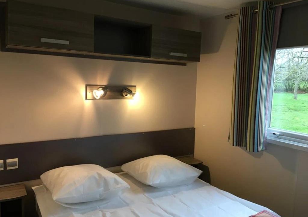 Photo of Bedroom in Saint-Boil