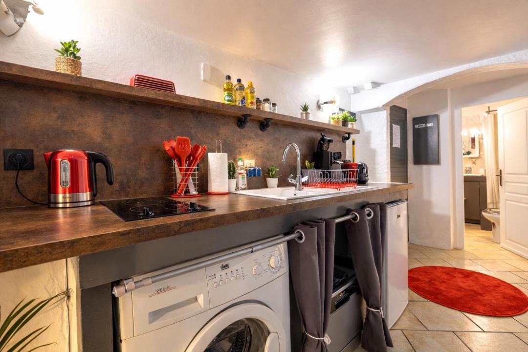 Photo of Kitchen in Albertville