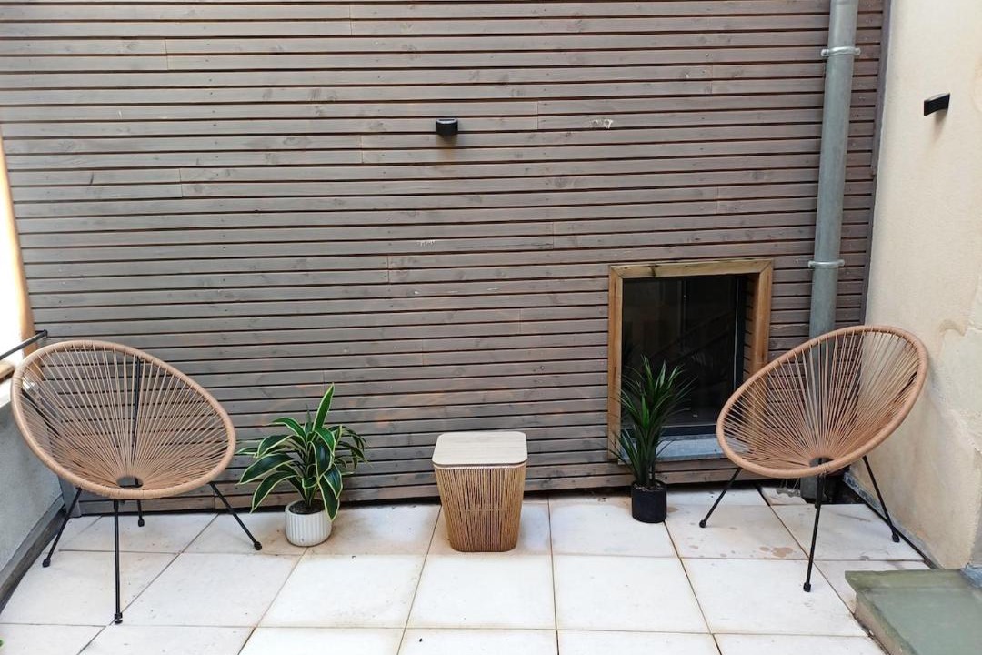 Photo of Patio Balcony in Centre