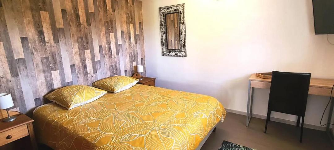 Photo of Bedroom in Pierrelatte
