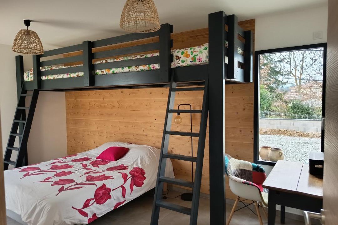 Photo of Bedroom in Peaugres