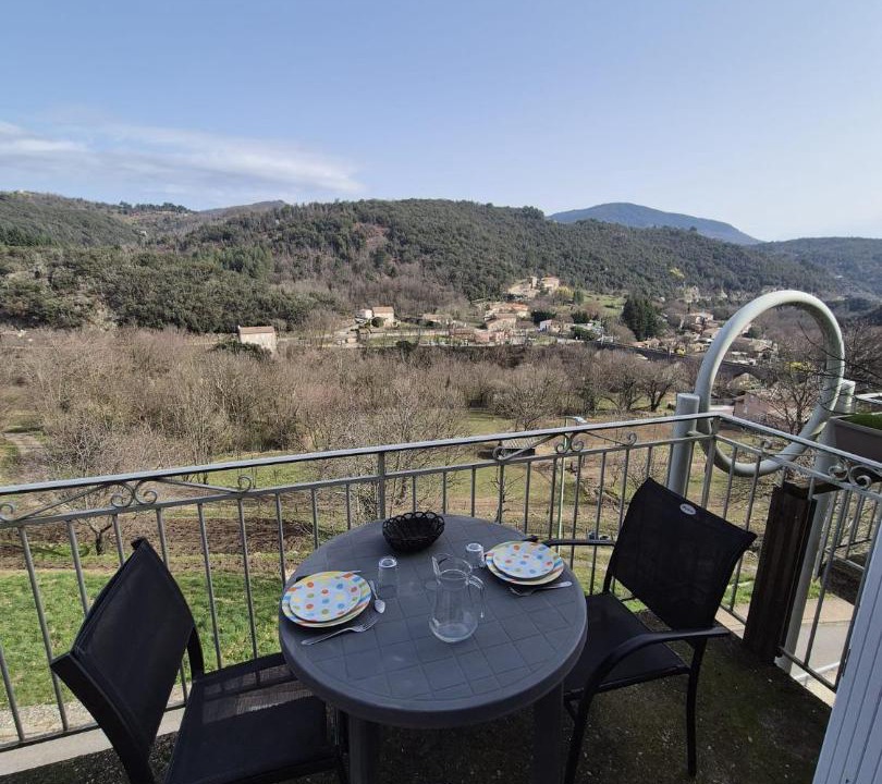 Photo of Patio Balcony in Meyras