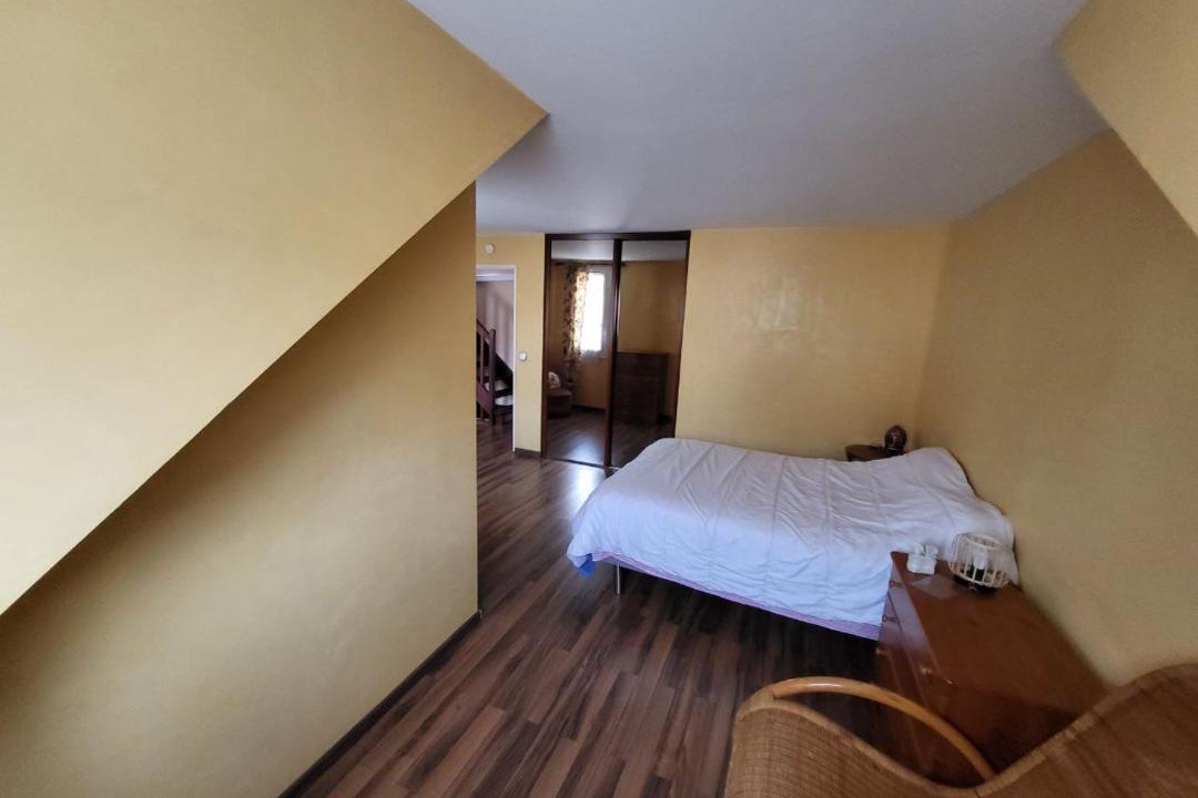 Photo of Bedroom in Rungis
