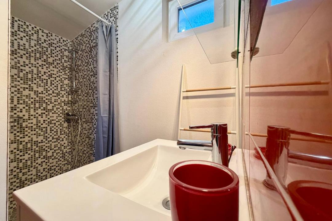 Photo of Bathroom in Tournon-sur-Rhone