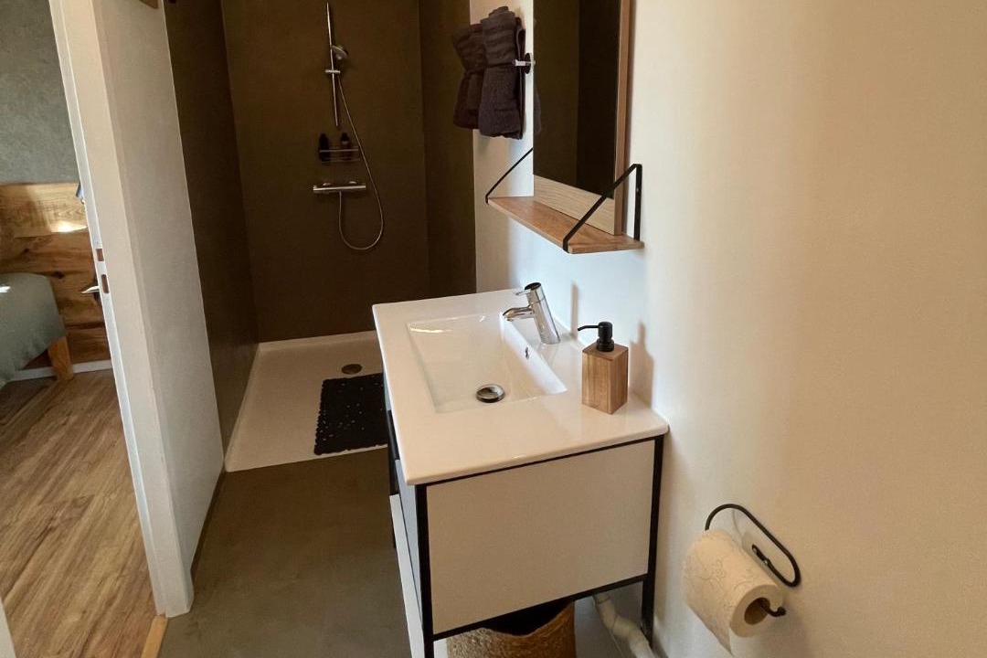 Photo of Bathroom in Ferrieres-les-Ray