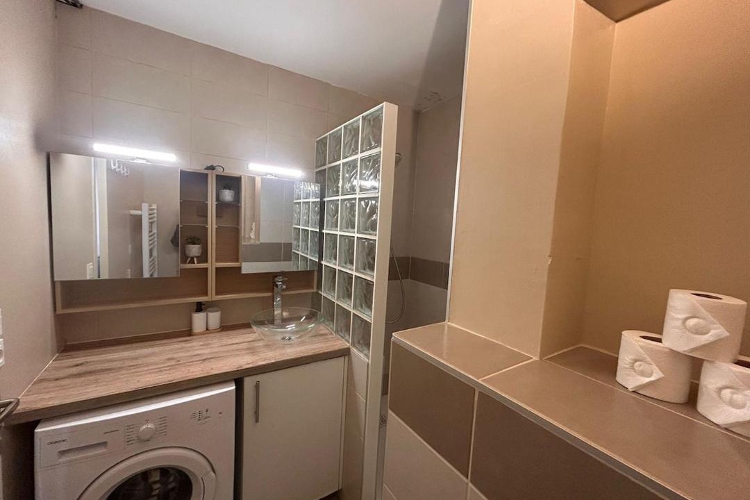 Photo of Bathroom in Alpes-Romans