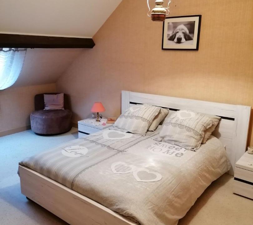 Photo of Bedroom in Pierre-de-Bresse
