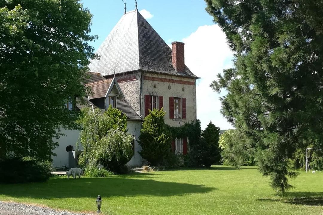 Photo of Others in Azy-le-Vif