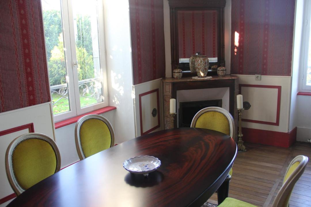 Photo of Others in Azy-le-Vif