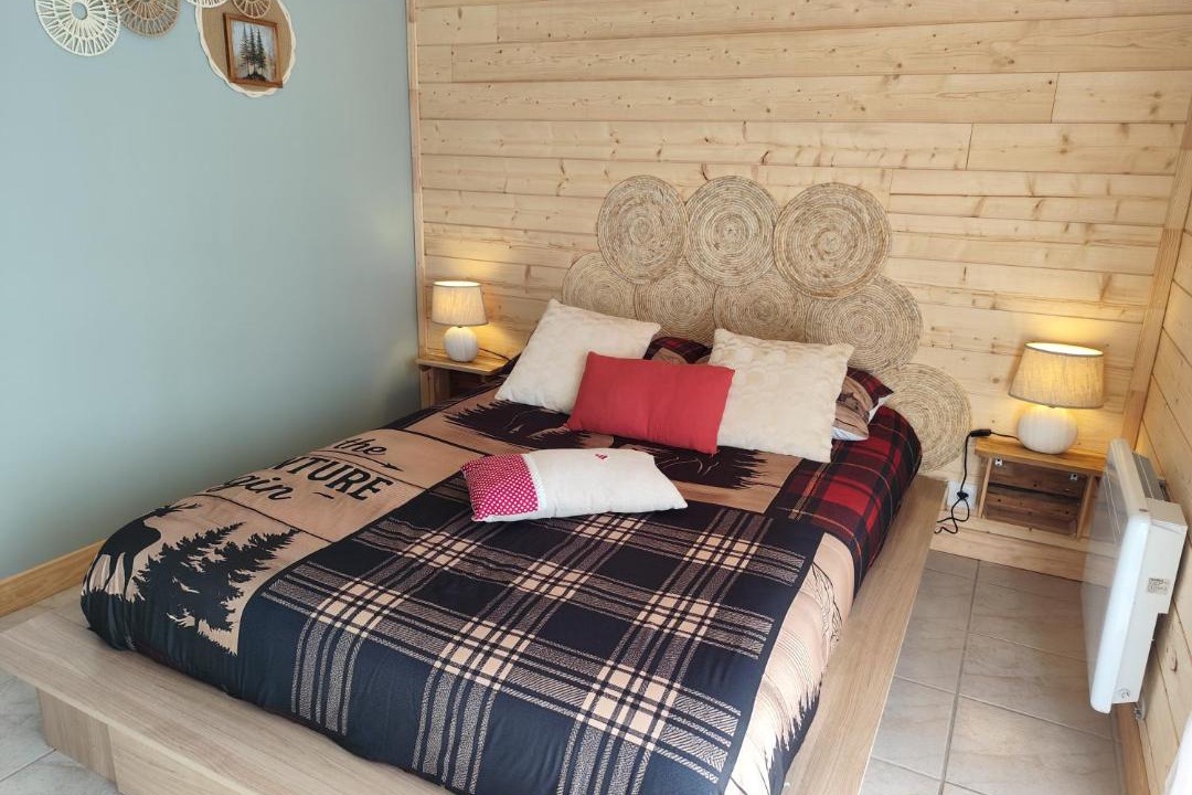 Photo of Bedroom in Vernet-la-Varenne