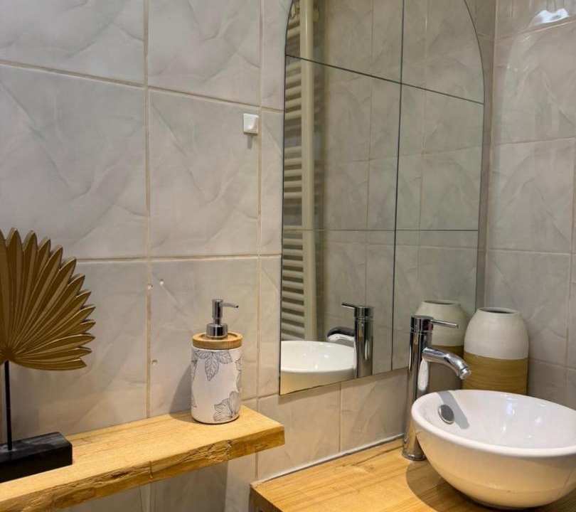 Photo of Bathroom in Bourg-de-Peage