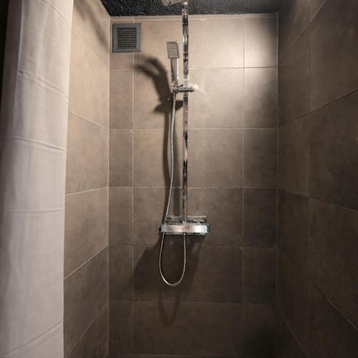 Photo of Bathroom in Lacrost