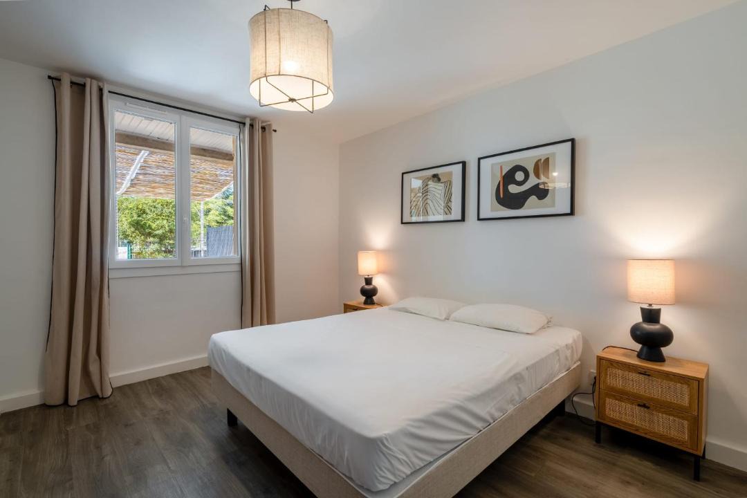Photo of Bedroom in La Roque-sur-Pernes