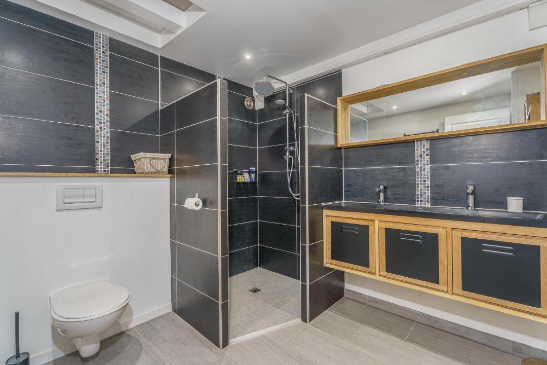 Photo of Bathroom in Meuilley